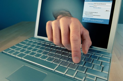 FACT : One in five logins controlled by hackers